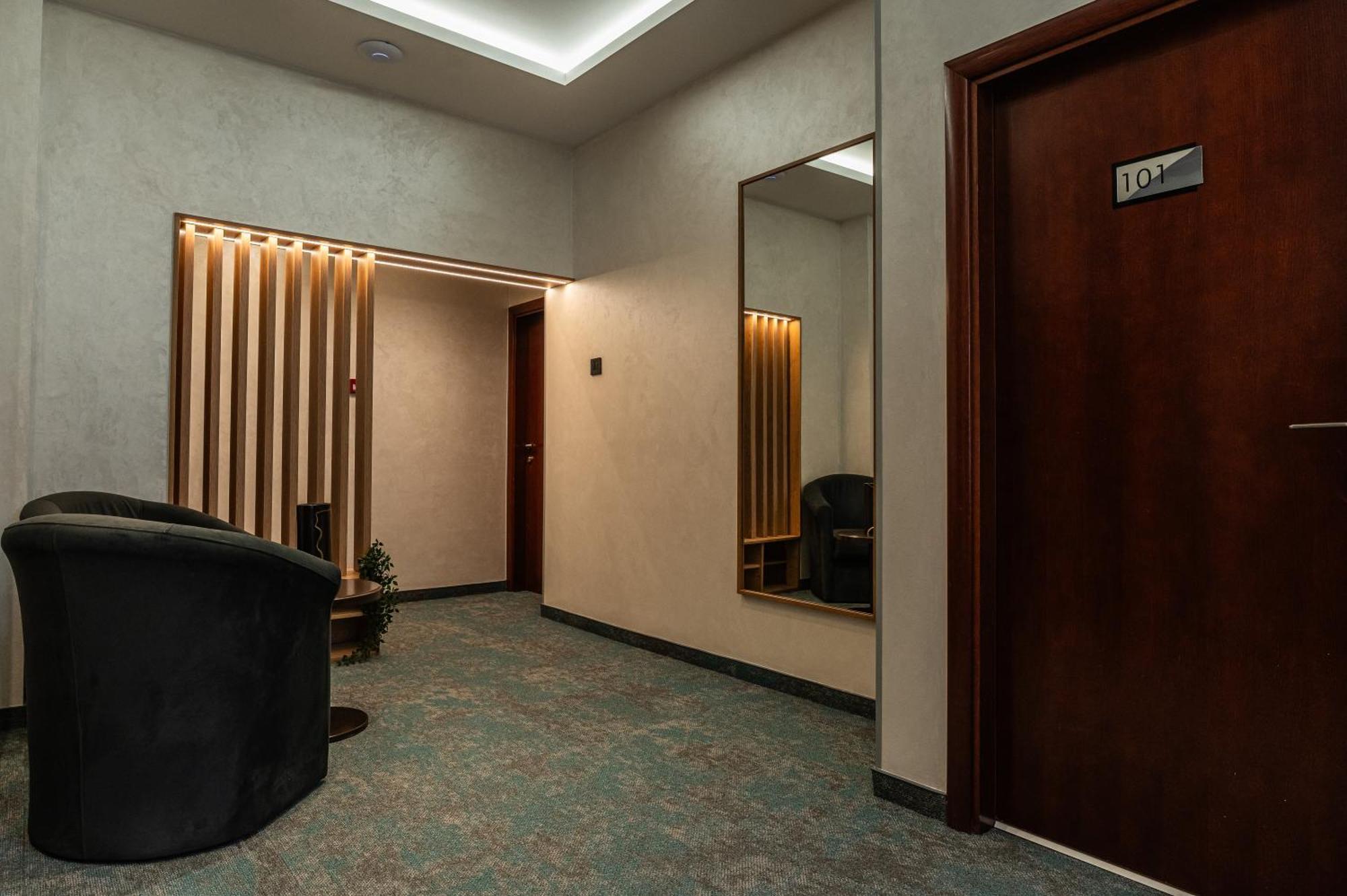 Hotel Astral Шабац Экстерьер фото
